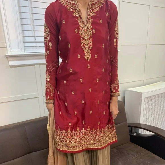 Fancy Pakistani Embellished Gharara Wedding Indian Party Wear Shalwar Kameez - Picture 8 of 11